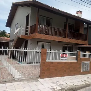 aluguel-casa-bombinhas.santa-catarina-brasil.com/